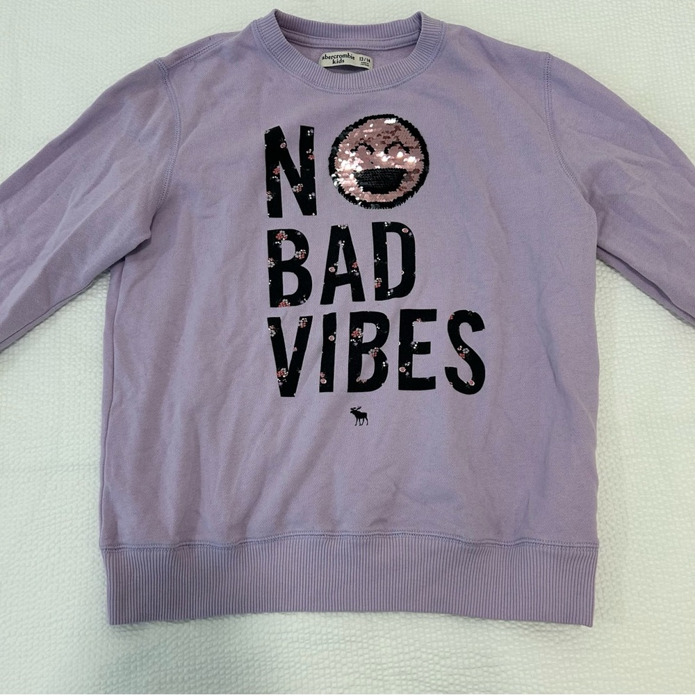 Girls Pullover - Picture 2 of 6